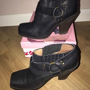 Jeffrey Campbell Rumi Black Leather Handmade 11